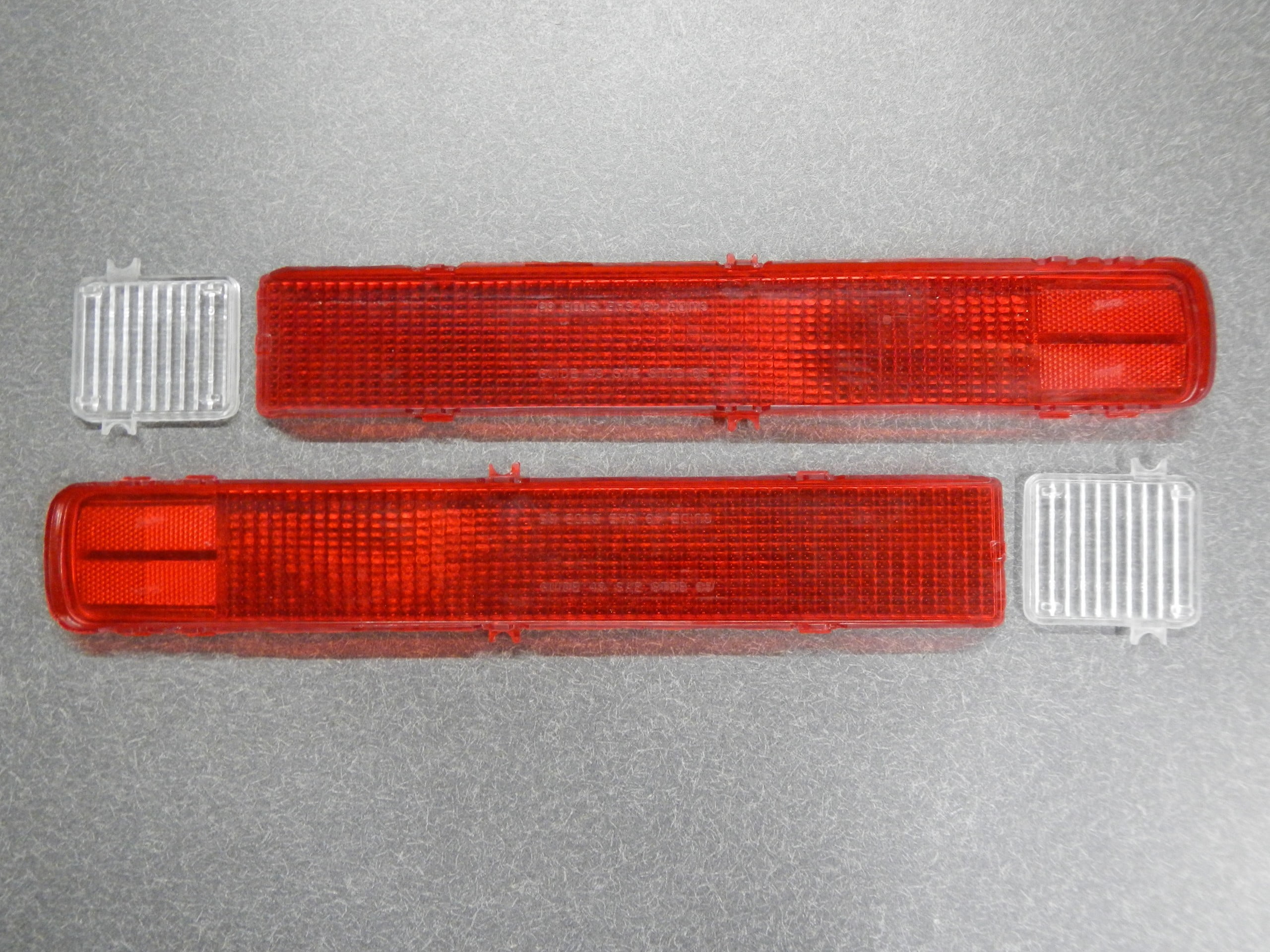 1964 Buick Riviera Tail Light Lenses With Gaskets Kit – GM Licensed CARS Inc. (New)