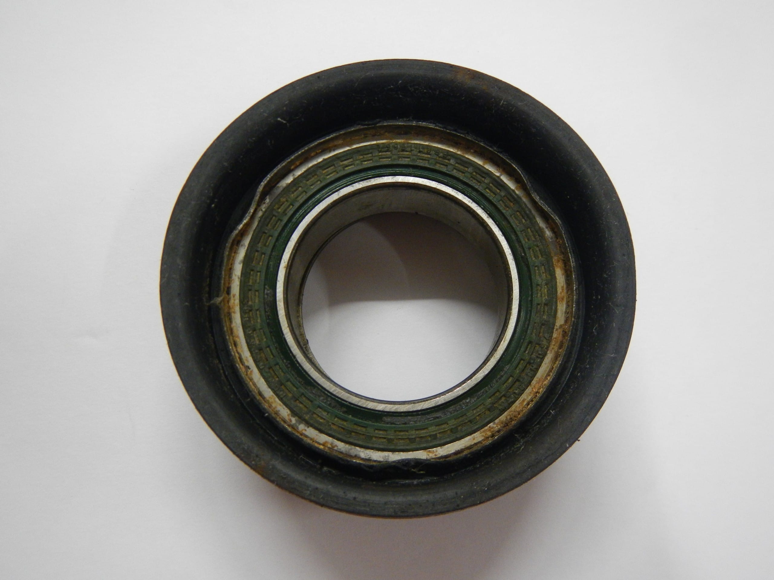 1965 1966 1967 1968 Buick LeSabre Wildcat Electra Drive Shaft Support & Bearing - Image 10