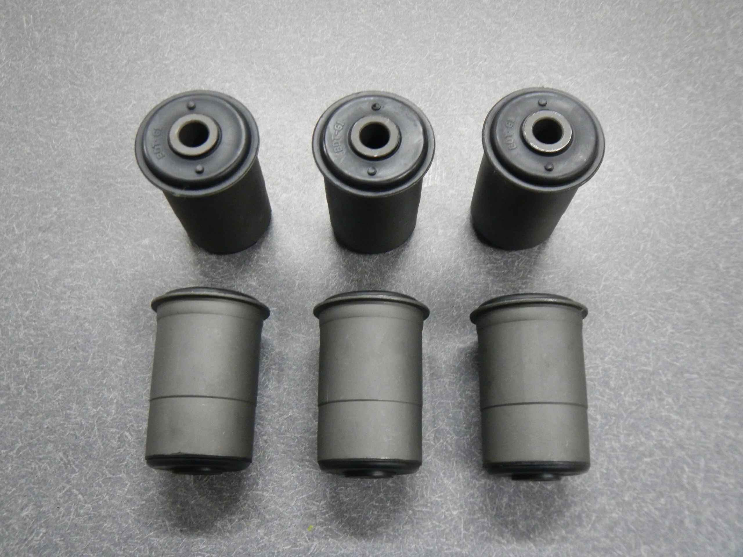 1963 1964 Buick LeSabre Wildcat Electra Rear Control Arm Bushings & Track 63 64 - Image 3