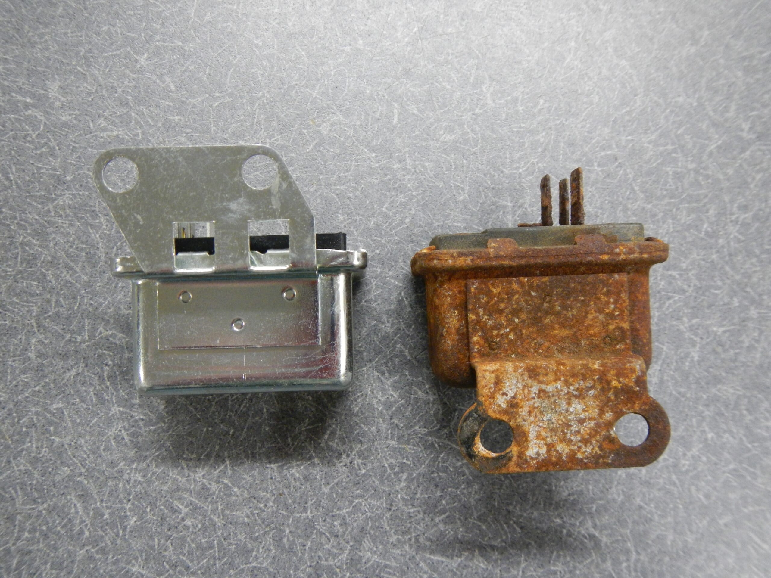 1965 Buick Riviera Clamshell Headlight Relay & Auxiliary Relay Hide Away 65 Riv GS - Image 8
