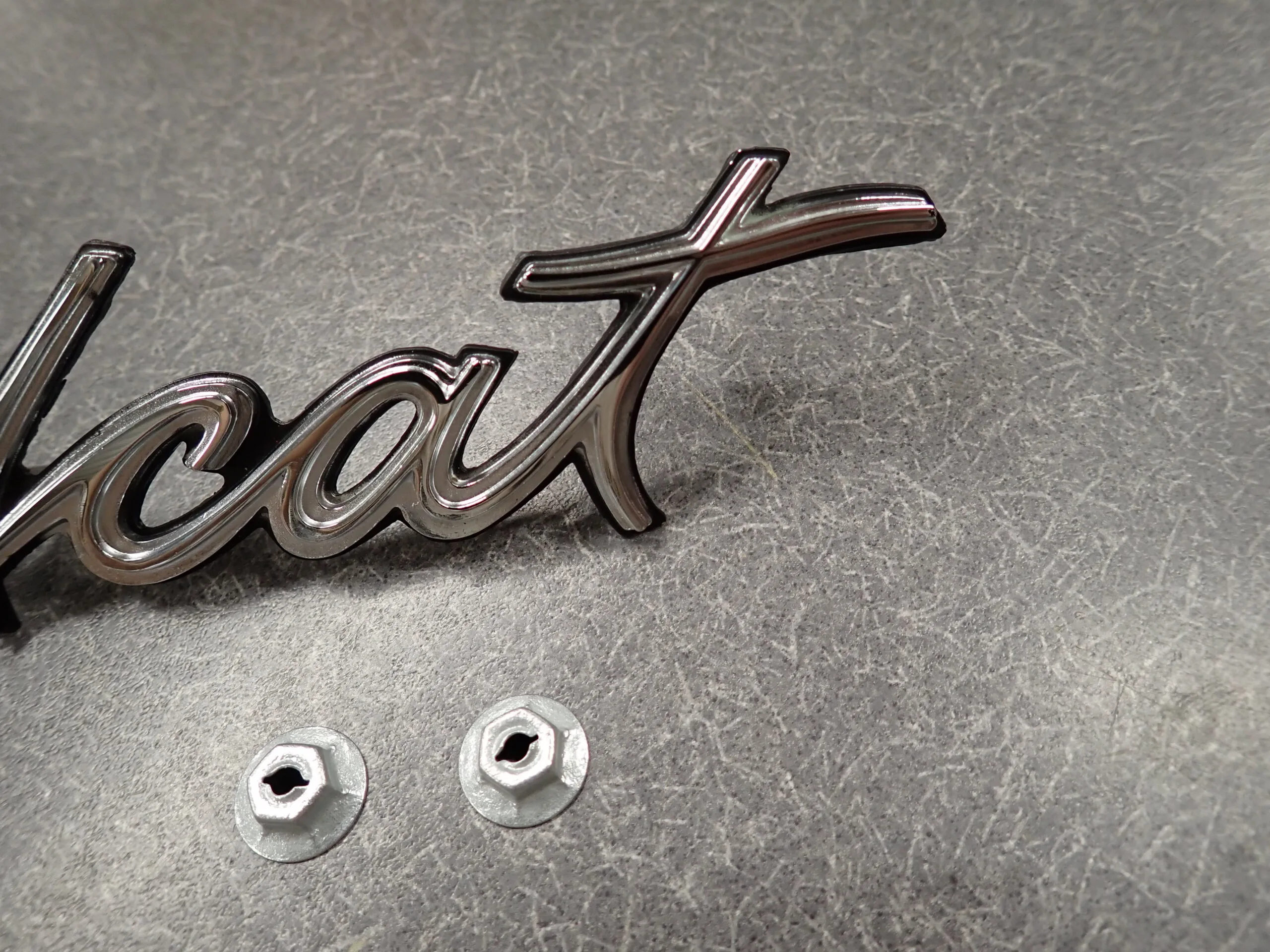 1963 Buick Wildcat Trunk Script Rear Panel Emblem 63 "Wildcat" Monogram NEW - Image 8