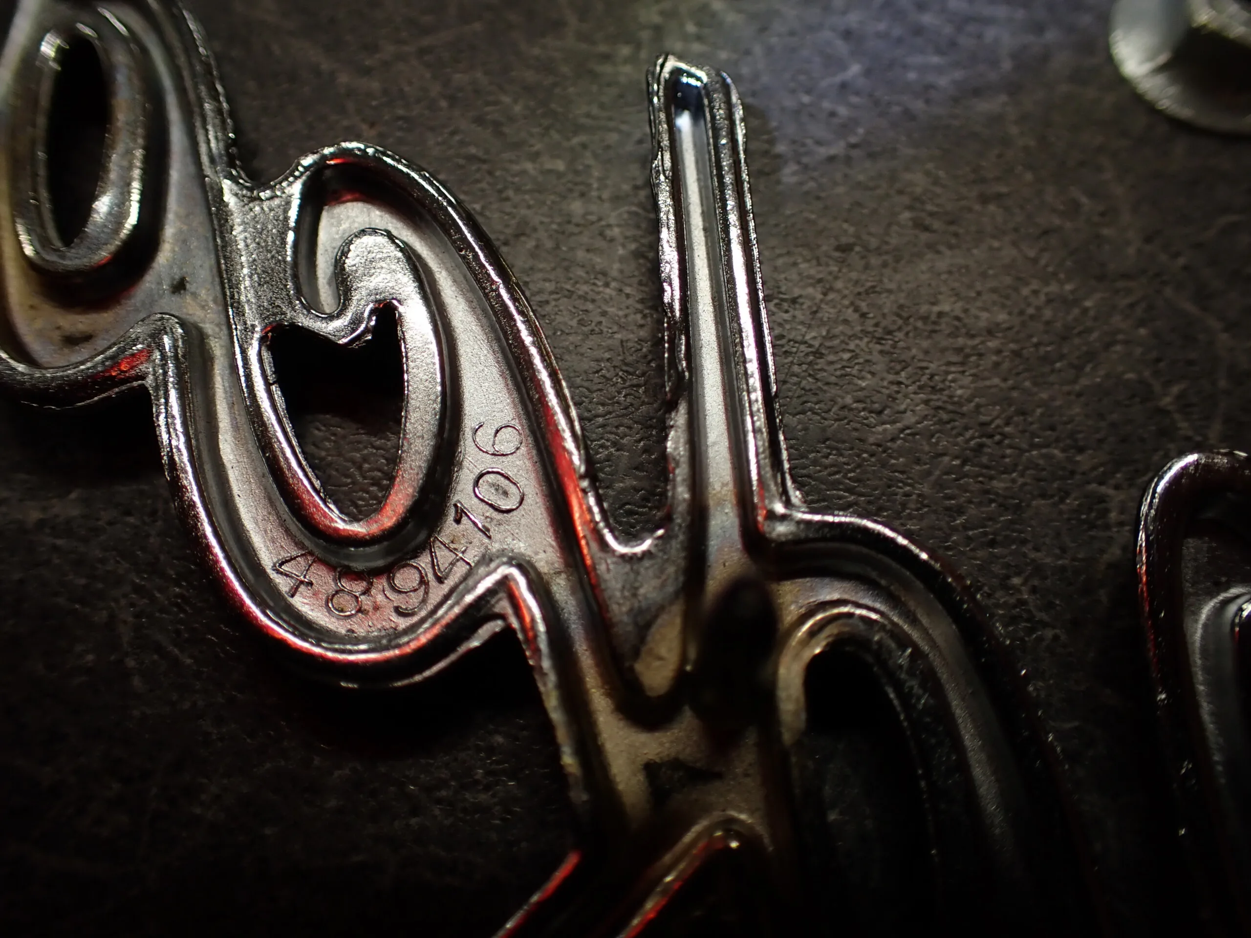 1963 Buick Wildcat Trunk Script Rear Panel Emblem 63 "Wildcat" Monogram NEW - Image 3