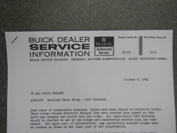1965 Buick Riviera Clamshell Headlight Shop Manual Repair Service Clam Shell 65 - Image 4