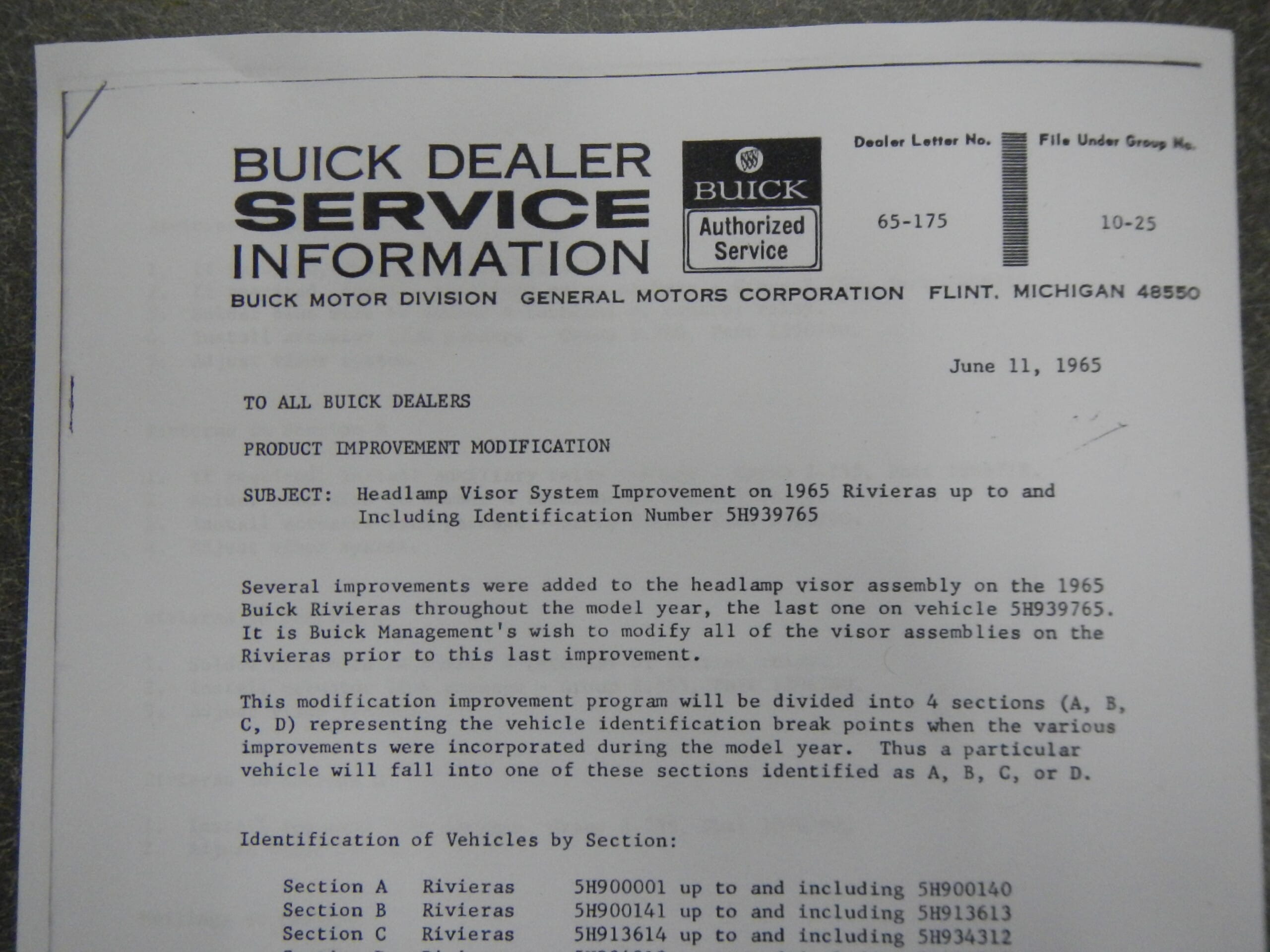 1965 Buick Riviera Clamshell Headlight Shop Manual Repair Service Clam Shell 65 - Image 7
